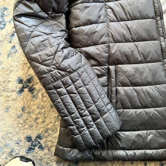 Patagonia Light Gray Jacket - Picture 3 of 4